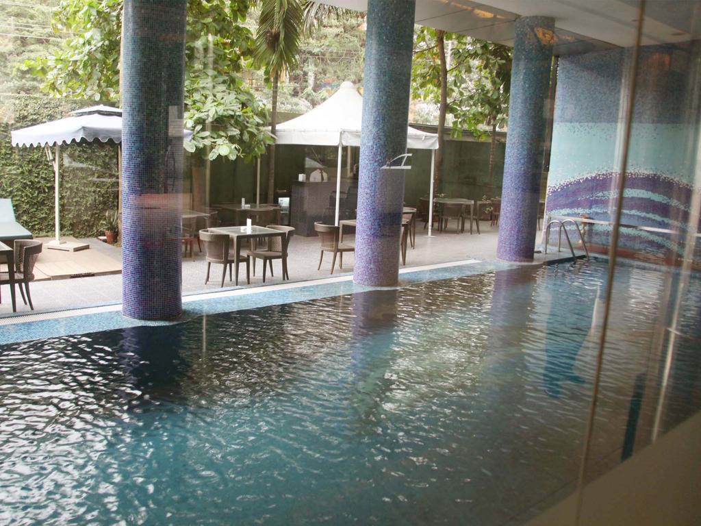 Saj Luciya -A Classified 4 Star Hotel Thiruvananthapuram Bagian luar foto