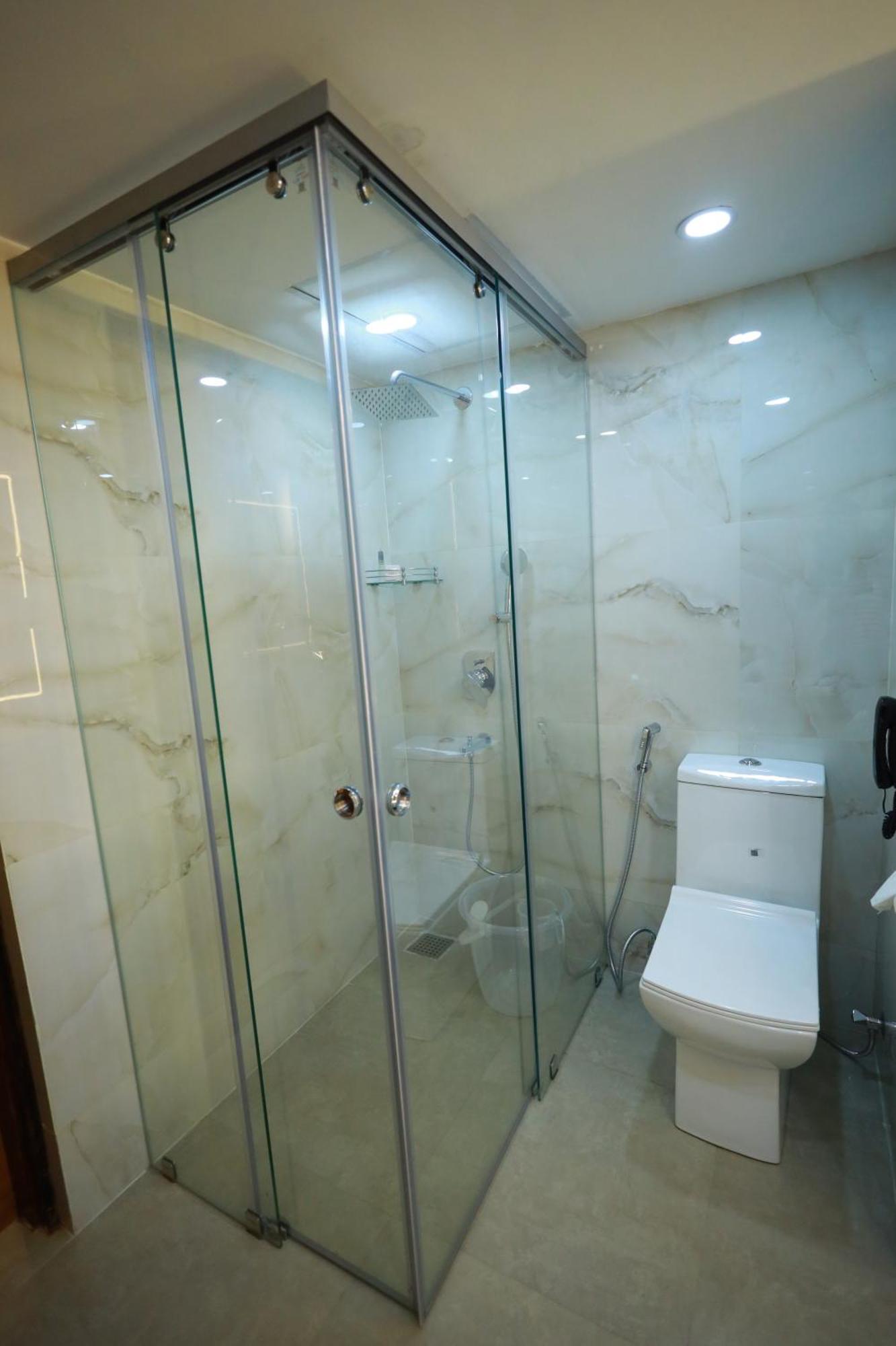 Saj Luciya -A Classified 4 Star Hotel Thiruvananthapuram Bagian luar foto